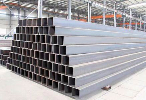 Rectangular steel tube